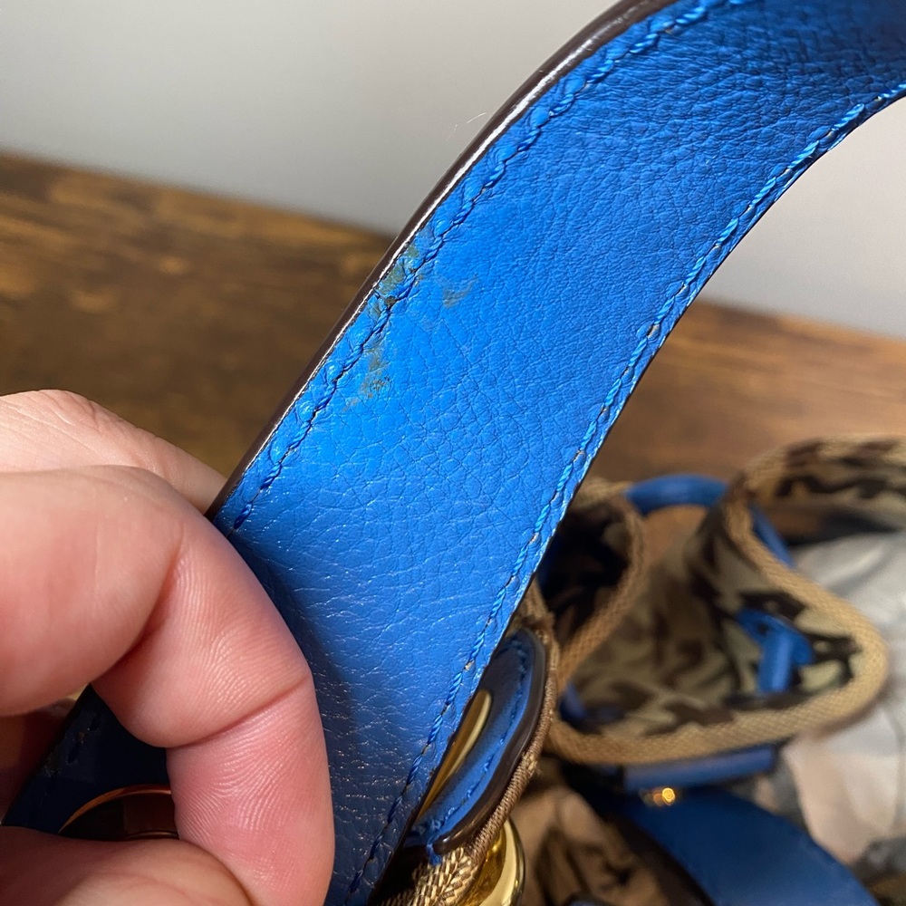 NWT Michael Kors Ludlow bag RARE Blue trim - Picture 13 of 16